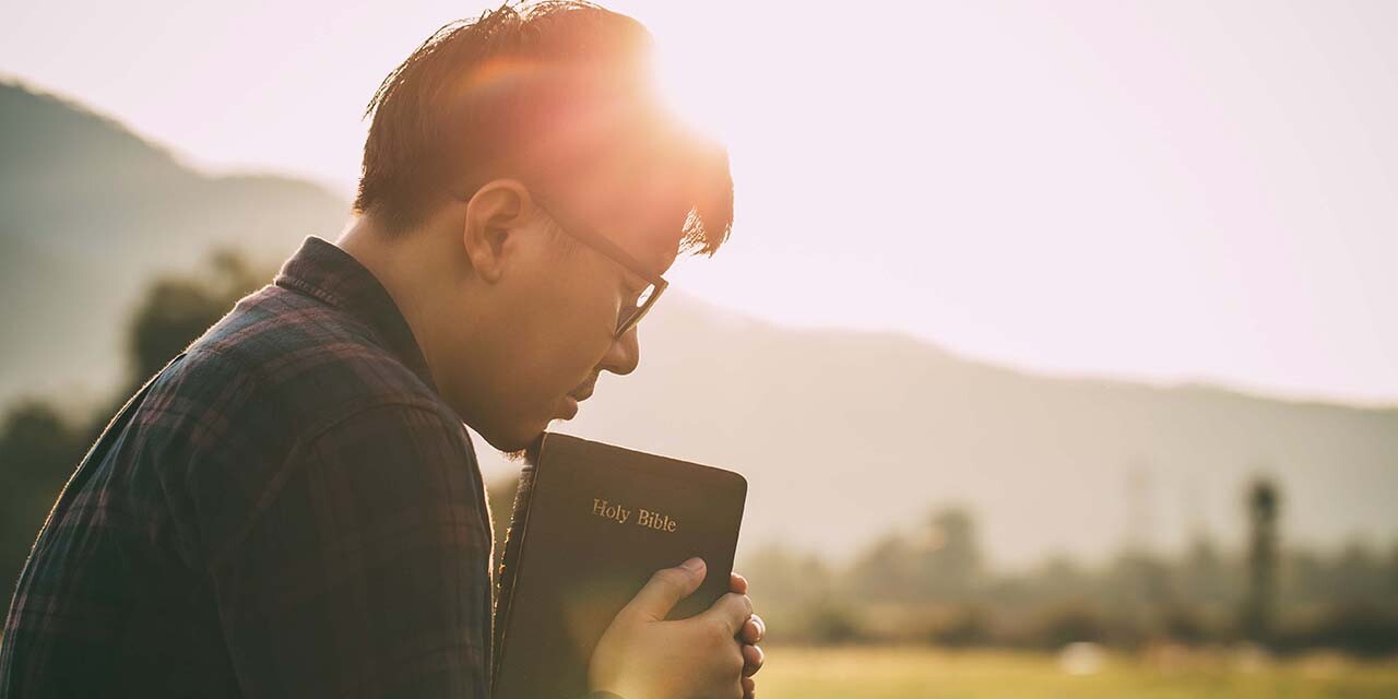 Lord's Prayer teach us how to pray